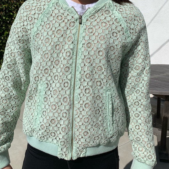 Beckham jacket💚🌿 - Picture 2 of 6